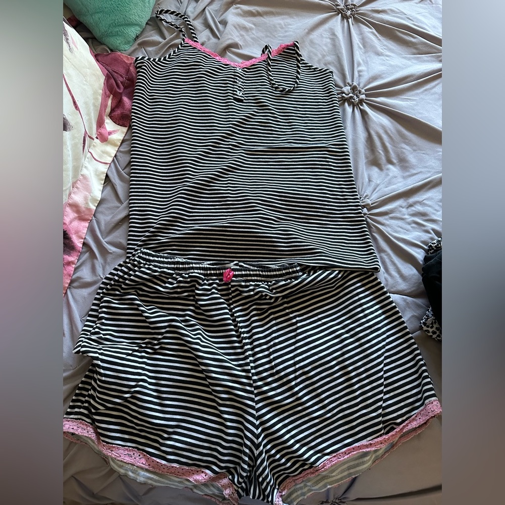 Emme Jordan Pajama set Size L
